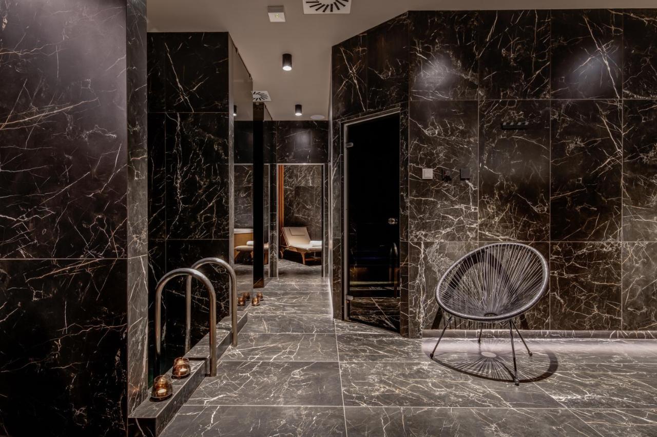 Hotel Central Park Poděbrady エクステリア 写真
